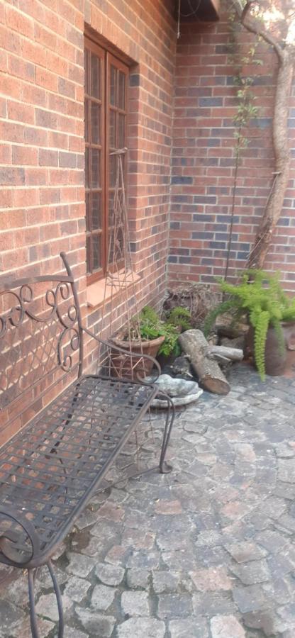 Pantera Lodge & Cheetah Cottage Johannesburg Kültér fotó